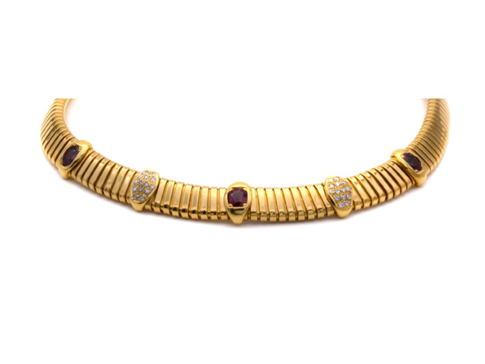 Collier vintage en or jaune 750 millièmes avec rubis et diamants taille 8/8.