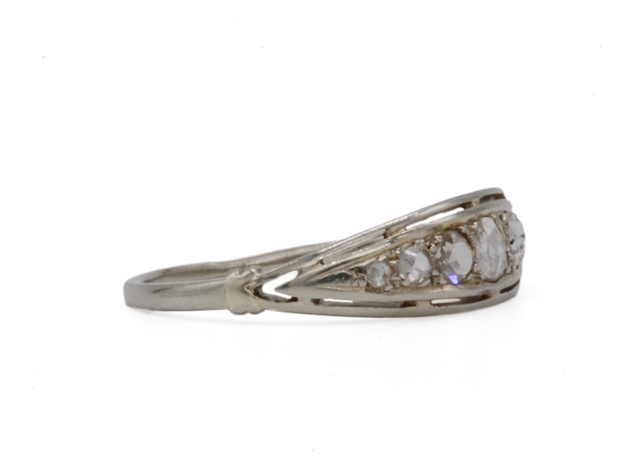 Bague Jarretière or gris et diamants. – Image 4