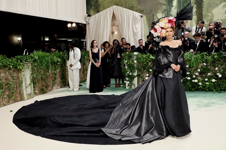 Tapis Rouge et Mode Vintage.