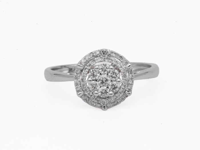 Bague moderne or 18 carats et diamants naturels ronde – Image 3