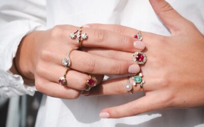 Bague Art Déco, bague Tank, solitaire ancien : quel style de bague ancienne choisir ?